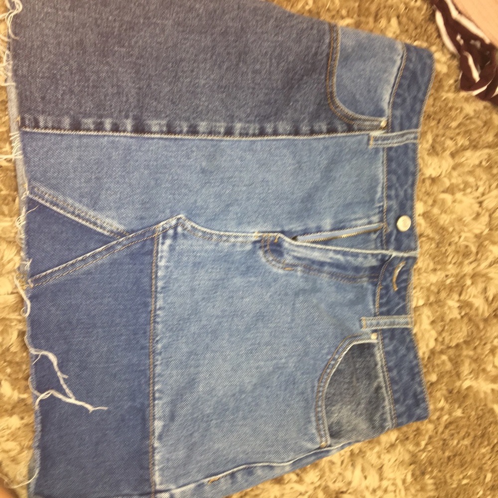 NEVERWORN Pacsun Demin Patch Skirt